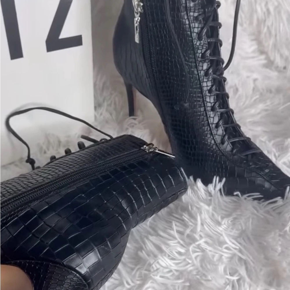 SCHUTZ Black Heeled Lace-Up Boots (brand new)